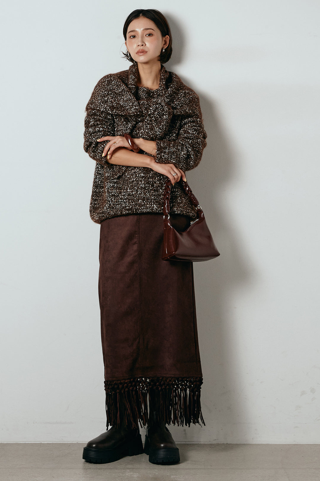 [SET]スカーフ付きミックスニットトップス+スウェードライク裾フリンジスカート(2set)