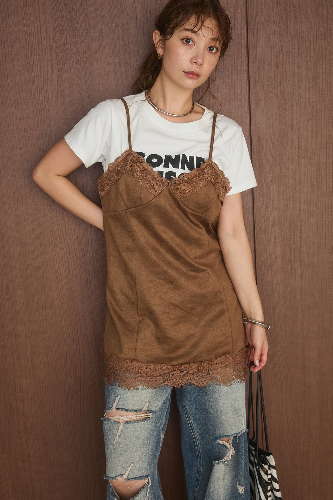[SET]半袖ロゴプリントTシャツ+スエードレースキャミチュニック(2set)