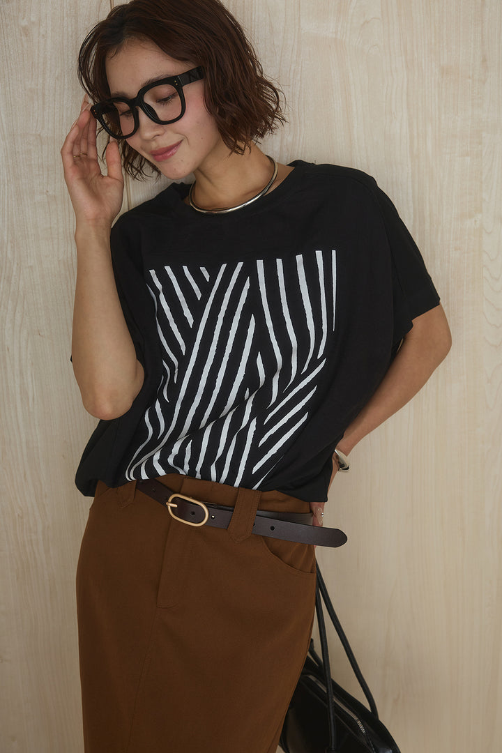 [SET]モノトーンゼブララインTシャツ+スウェードライク裾デザインスカート(2set)