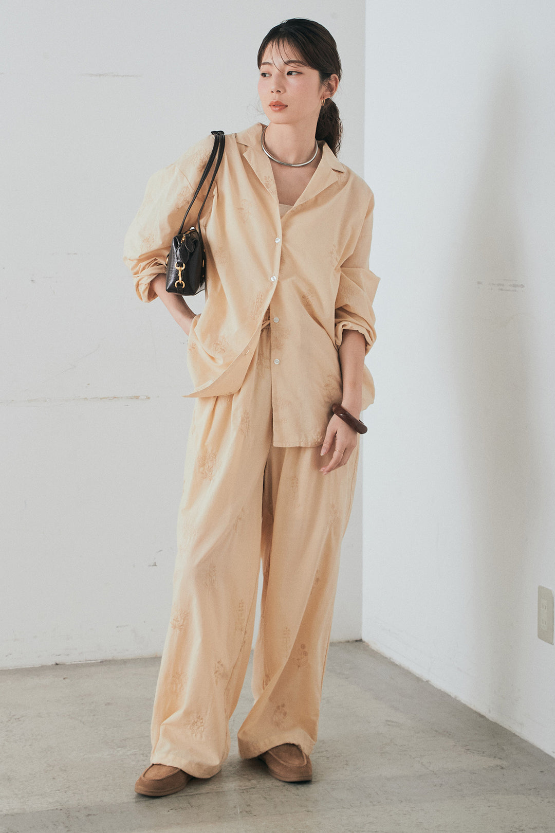 [SET]刺繍ローンオープンカラーシャツ+刺繍ローンタックイージーパンツ(2set)