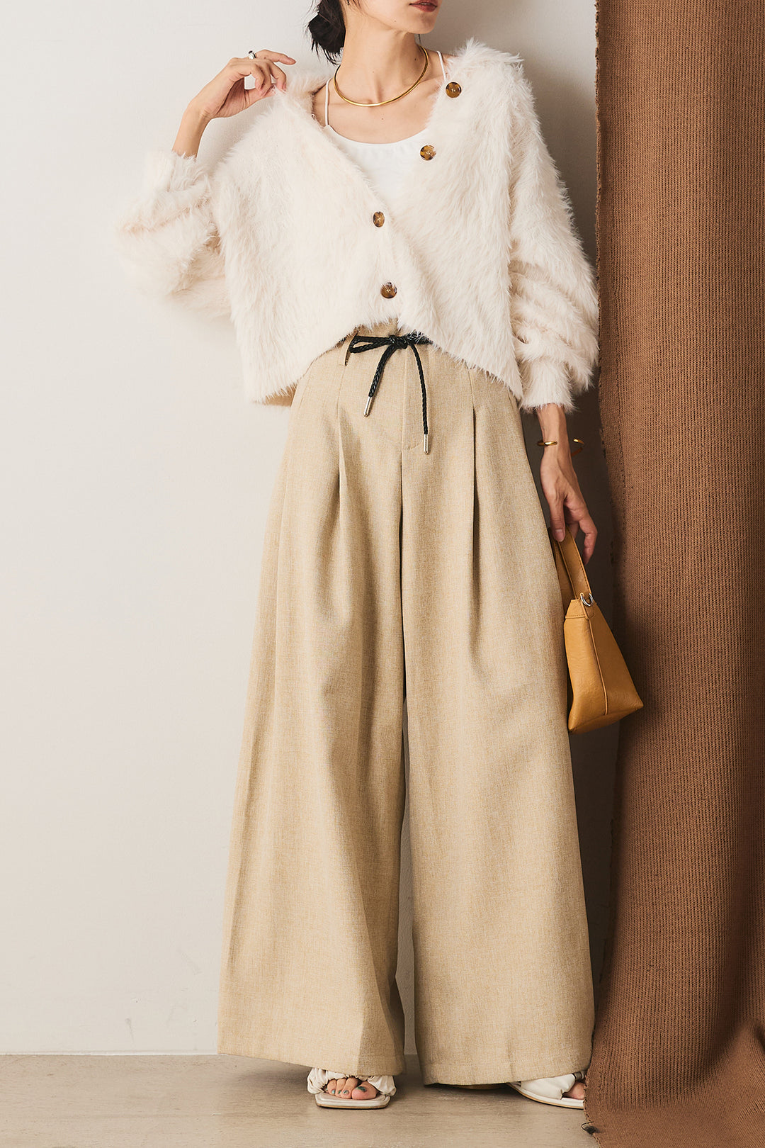 フェザーヤーン衿付きカーディガン