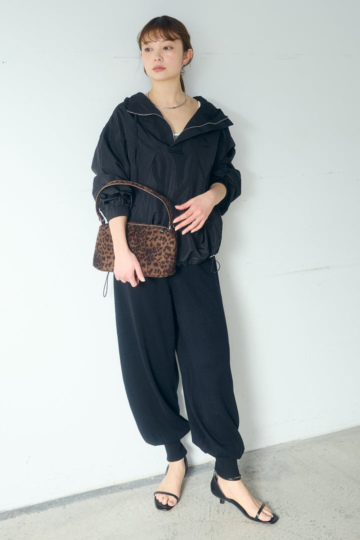 [SET]ナイロンフーディーブルゾンアウター+裾絞りリブニットパンツ(2set)