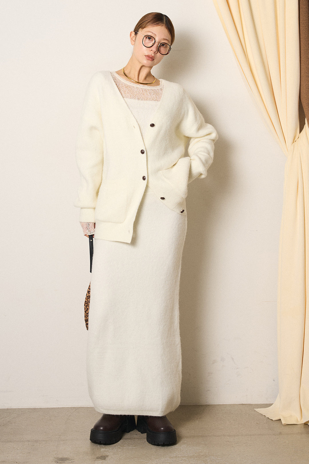 [SET]丸ボタン起毛ニットカーディガン+起毛ニットロングスカート(2set)