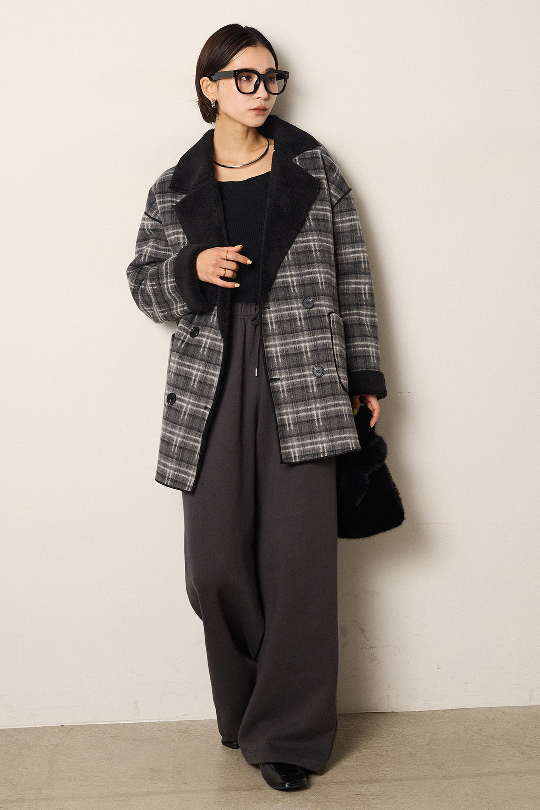 [SET]裏地ボアタータンチェック柄ミディアムコート+裏起毛スウェットワイドパンツ(2set)