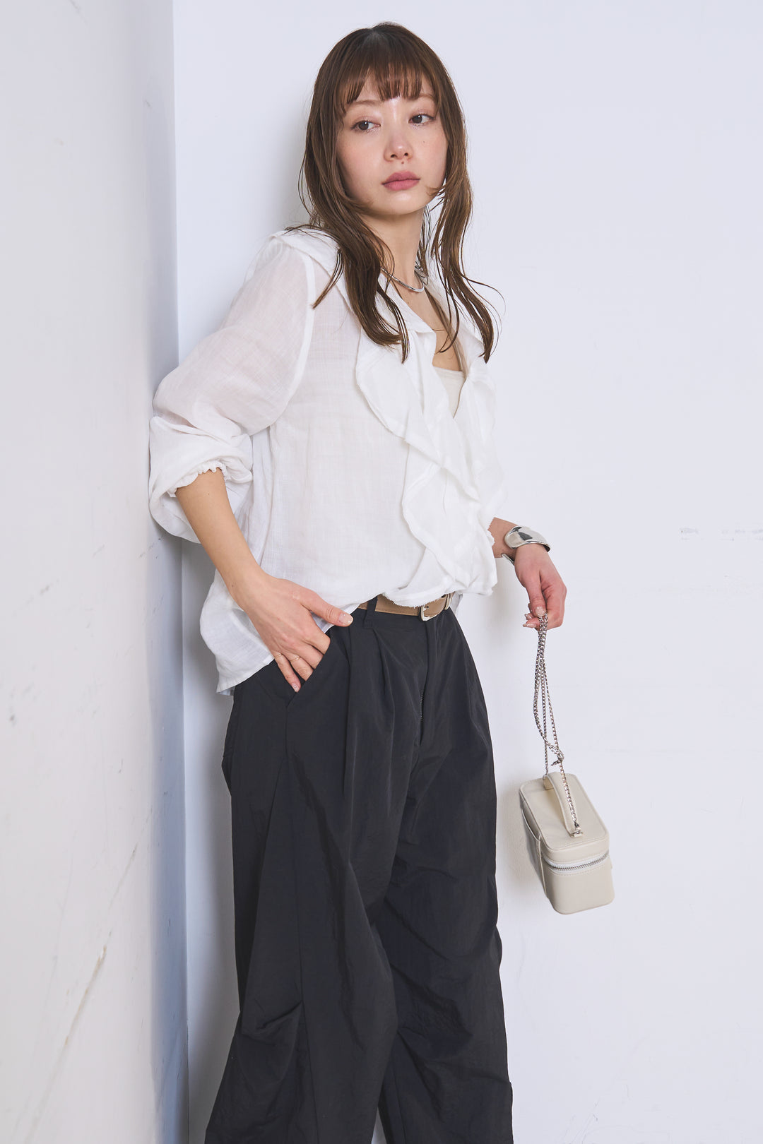 [SET]フリルボタンブラウス+ドライタフタタックバレルパンツ(2set)