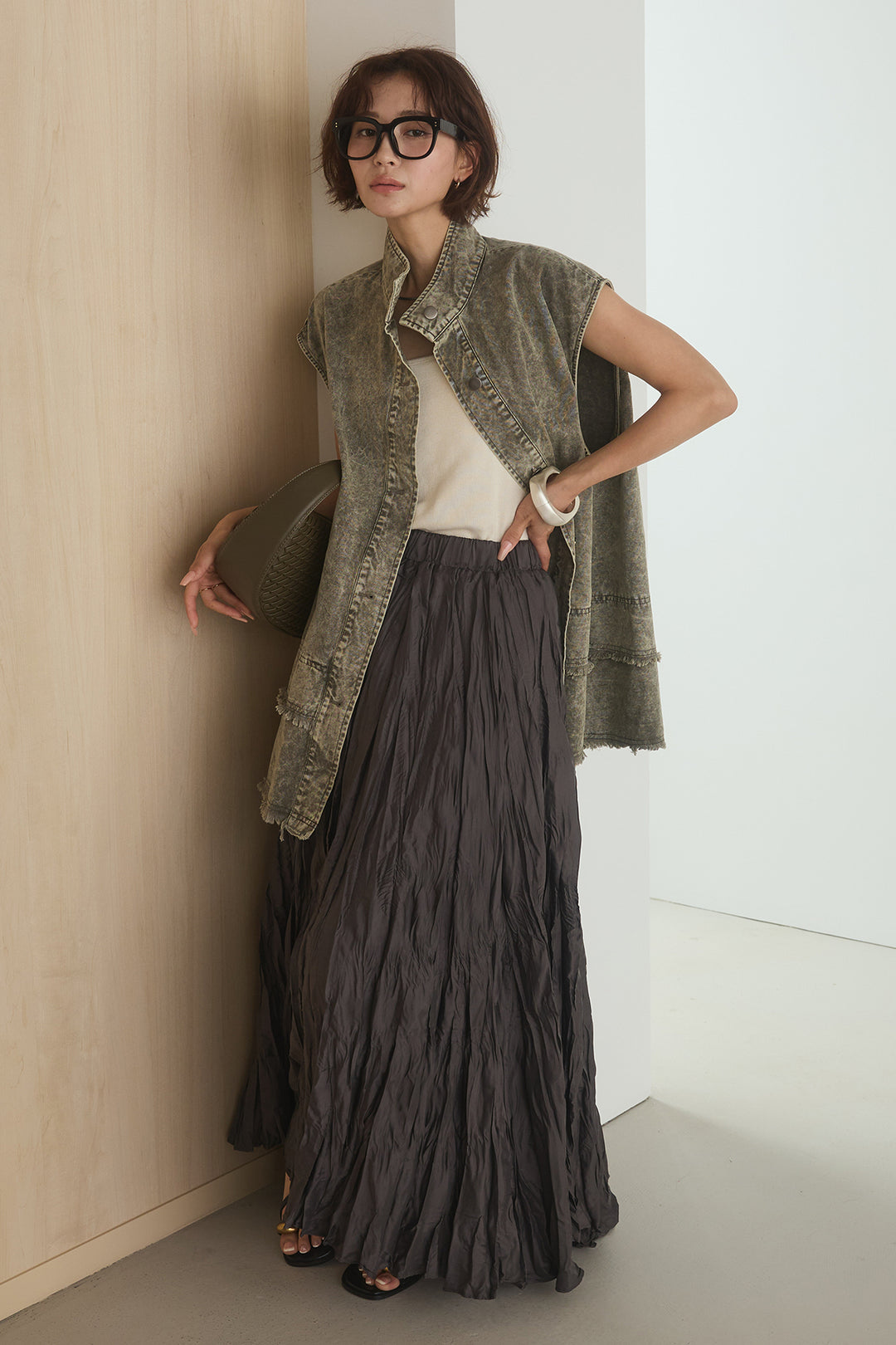 [SET]ケミカルデニムヘムカットオフジレ+イレギュラープリーツイージースカート(2set)