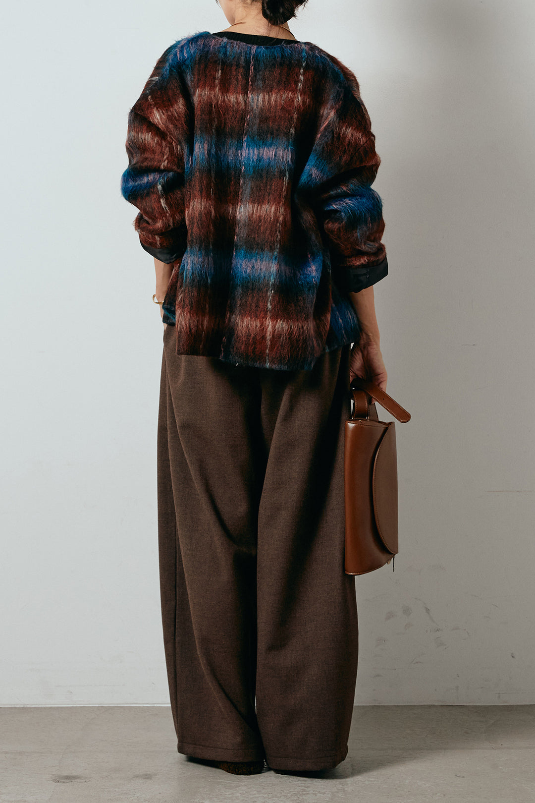 [SET]ノーカラーシャギーチェックアウター+ポーチベルト付きカーブパンツ(2set)