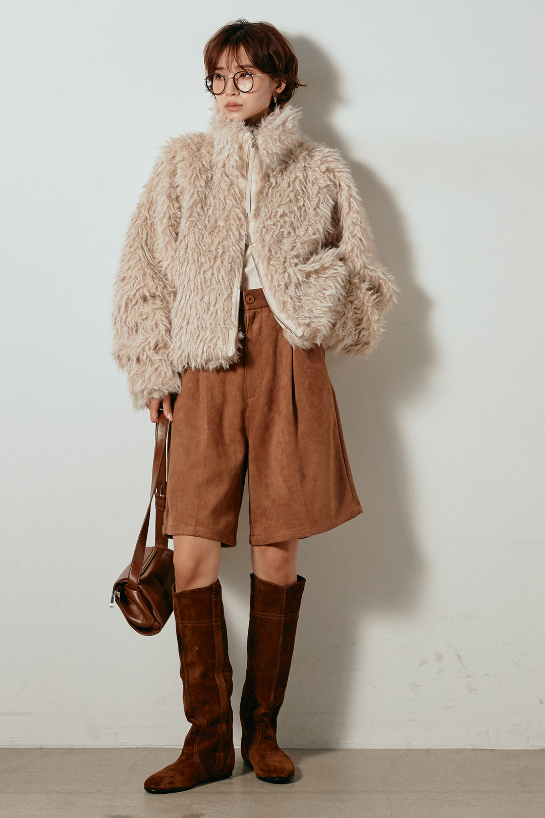 [SET]ミックスシープファースタンドブルゾン+フェイクスウェードハーフパンツ(2set)