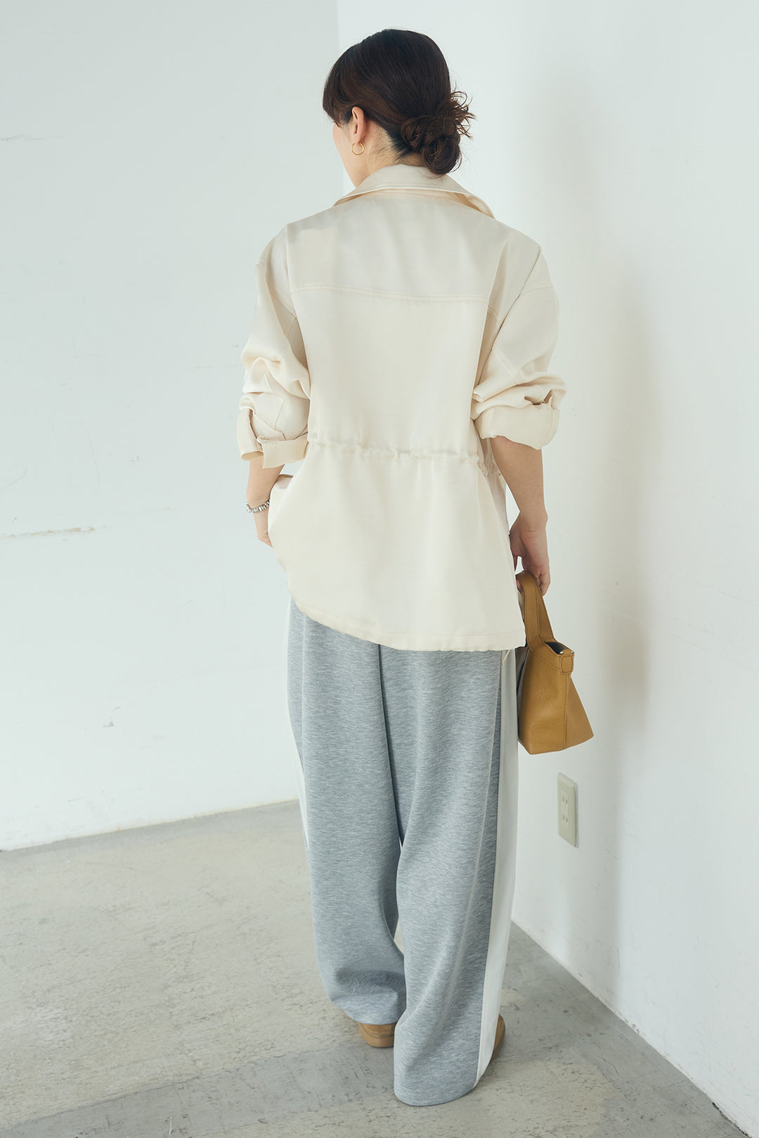 [SET]サテンライトブルゾン+異素材切り替えスウェットパンツ(2set)