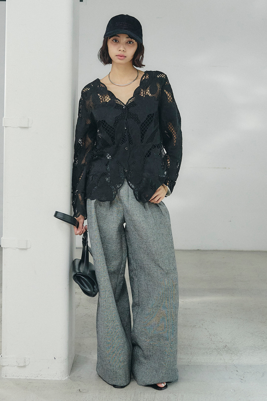 [SET]フラワー刺繍レースブラウス+サイドボタンツイードタックパンツ(2set)