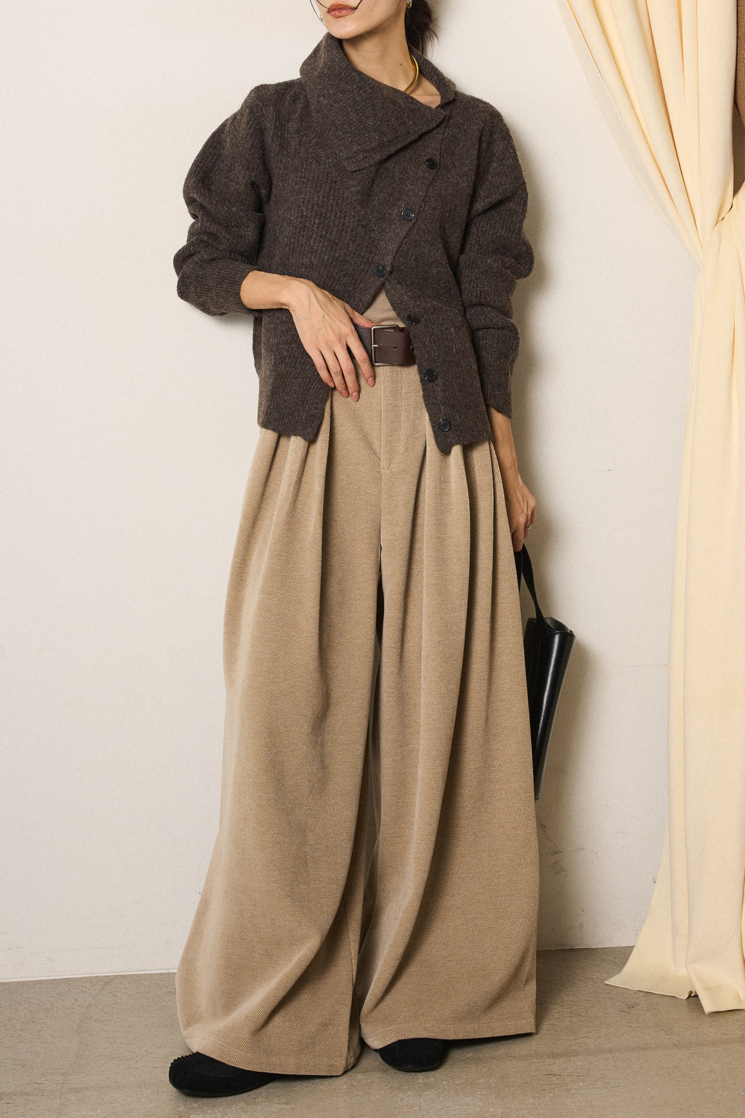[SET]ボタンデザインネックニットプルオーバー+ベルトループコーデュロイワイドパンツ(2set)