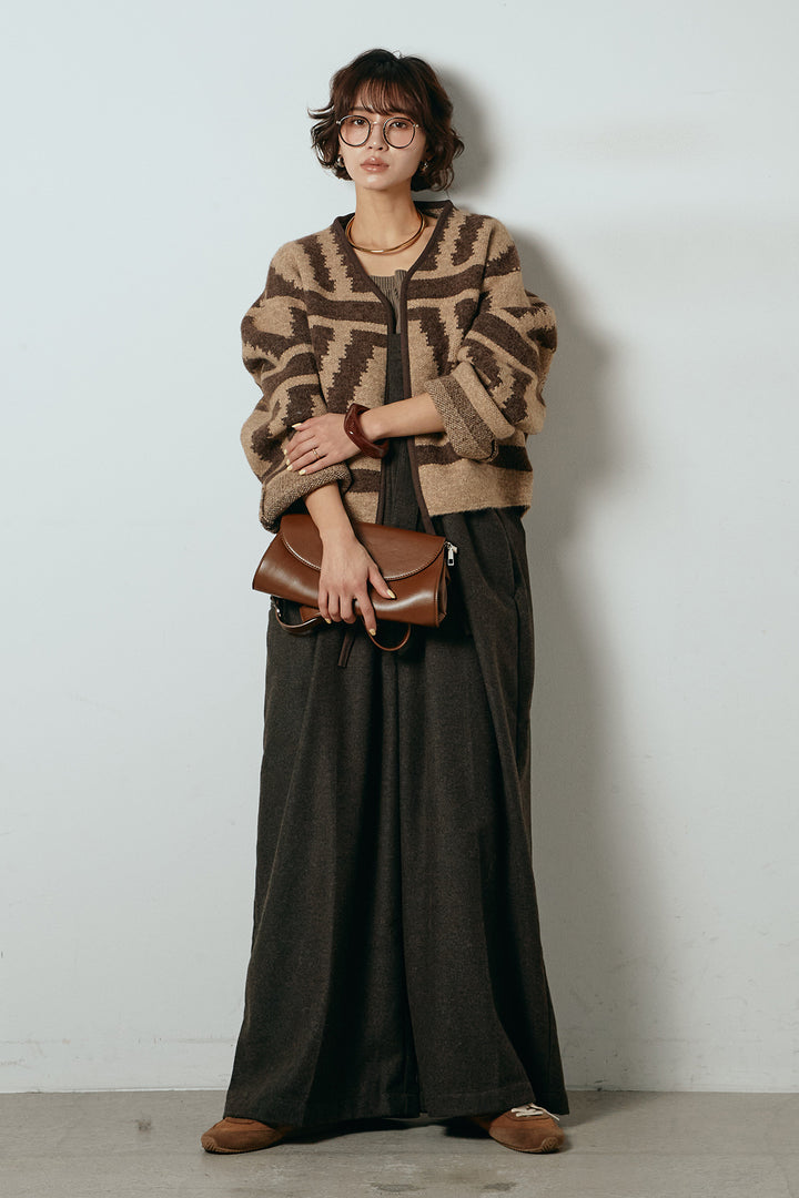 [SET]ノーカラー幾何学模様アウター+ウール混フランネルワイドサロペット(2set)