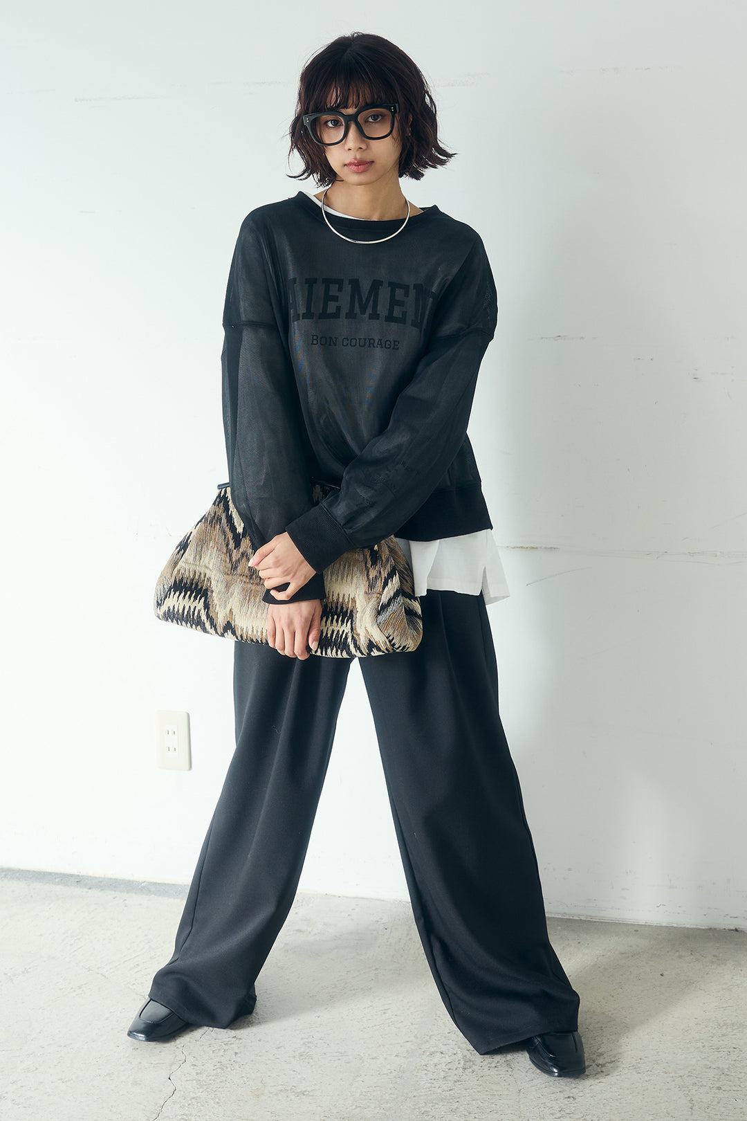 [SET]クリアダンボールプルオーバー+斜めボタンタック入りスラックス+フロントロゴビッグプルオーバー(3set)