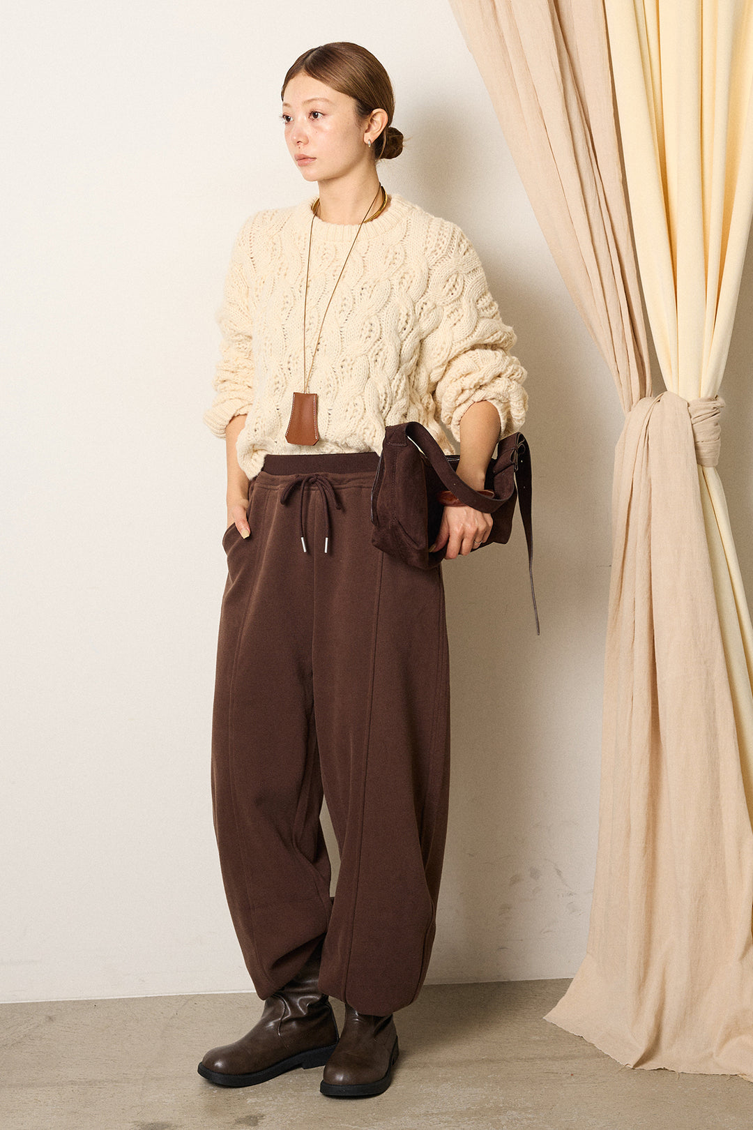 [SET]ケーブルリラックスショートニット+スウェットワイドカーブパンツ(2set)