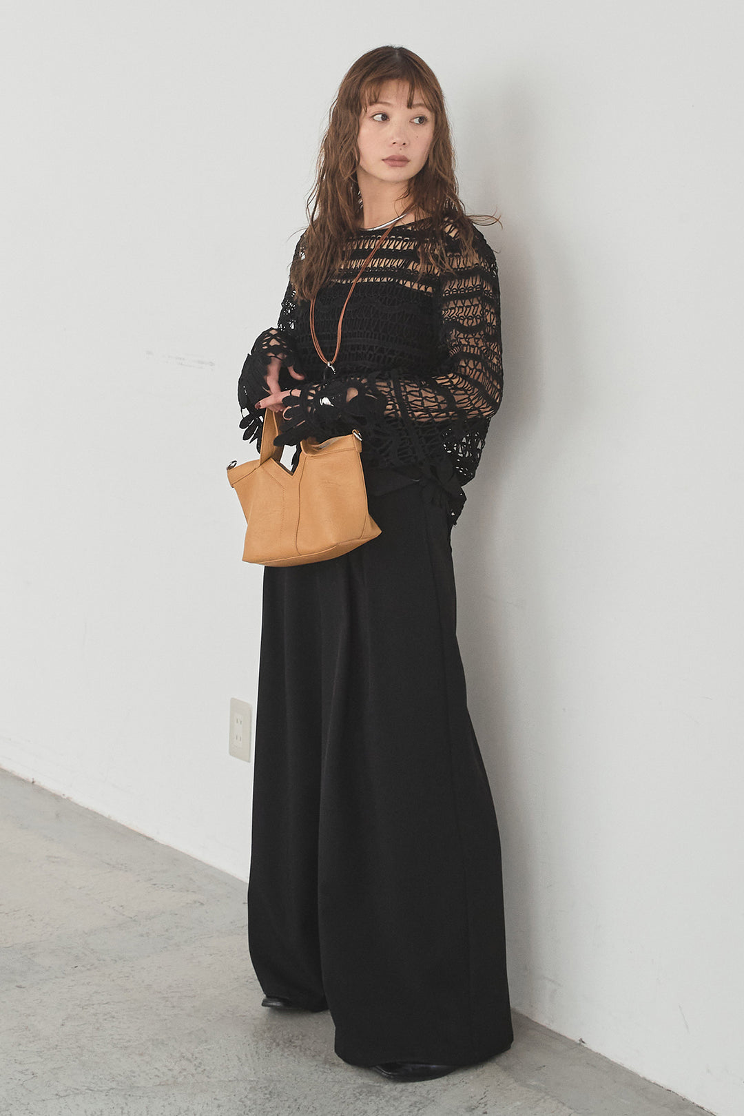 [SET]裾デザインメッシュプルオーバー+ベルト付きツータックワイドパンツ(2set)