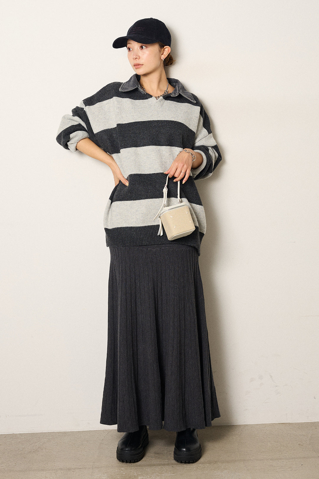 [SET]デニムカラーボーダールーズニット+編み地切り替えフレアニットスカート(2set)