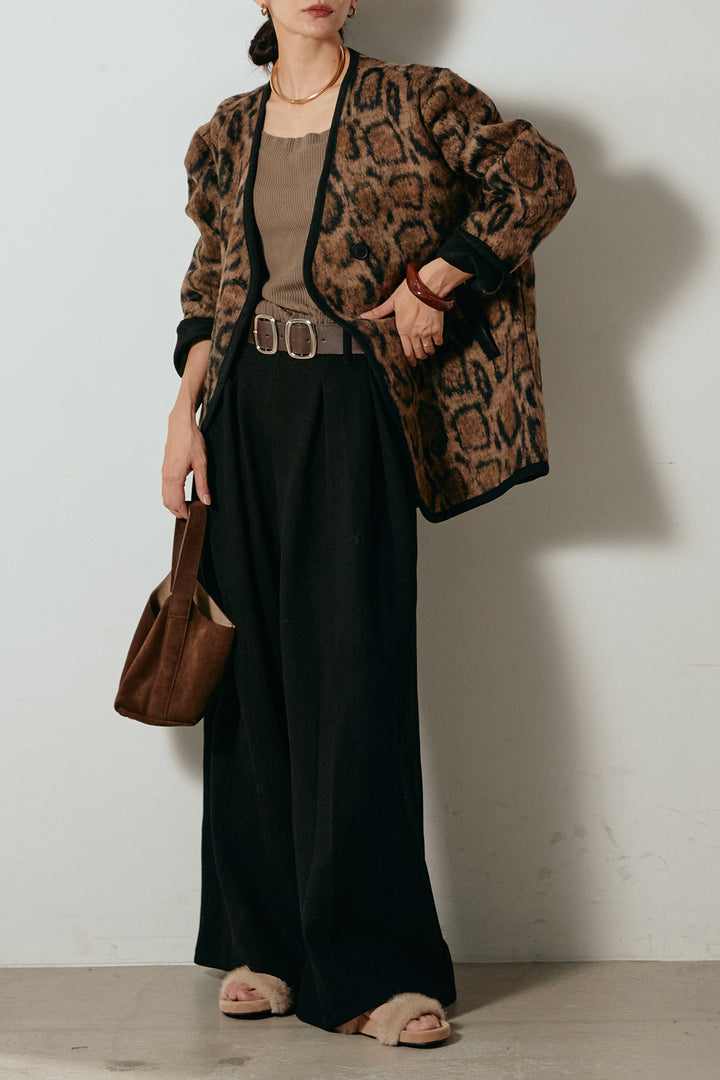 [SET]ノーカラーレオパード柄アウター+フェイクレザー太ベルト付きタックワイドパンツ(2set)