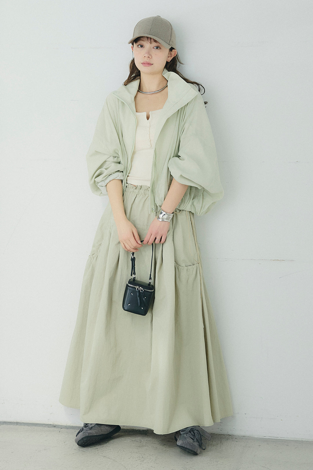 [SET]スタンドネックシアーブルゾン+ナイロンデザインフレアスカート(2set)