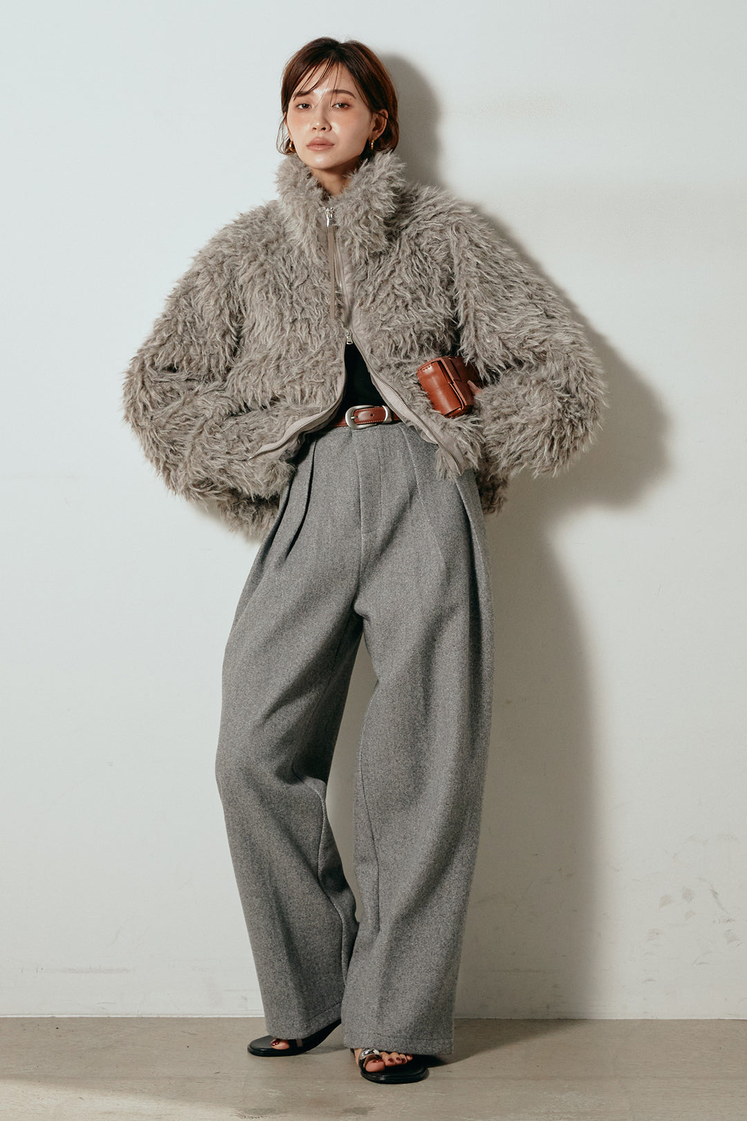 [SET]ミックスシープファースタンドブルゾン+フェイクウールタックトラウザーズパンツ(2set)