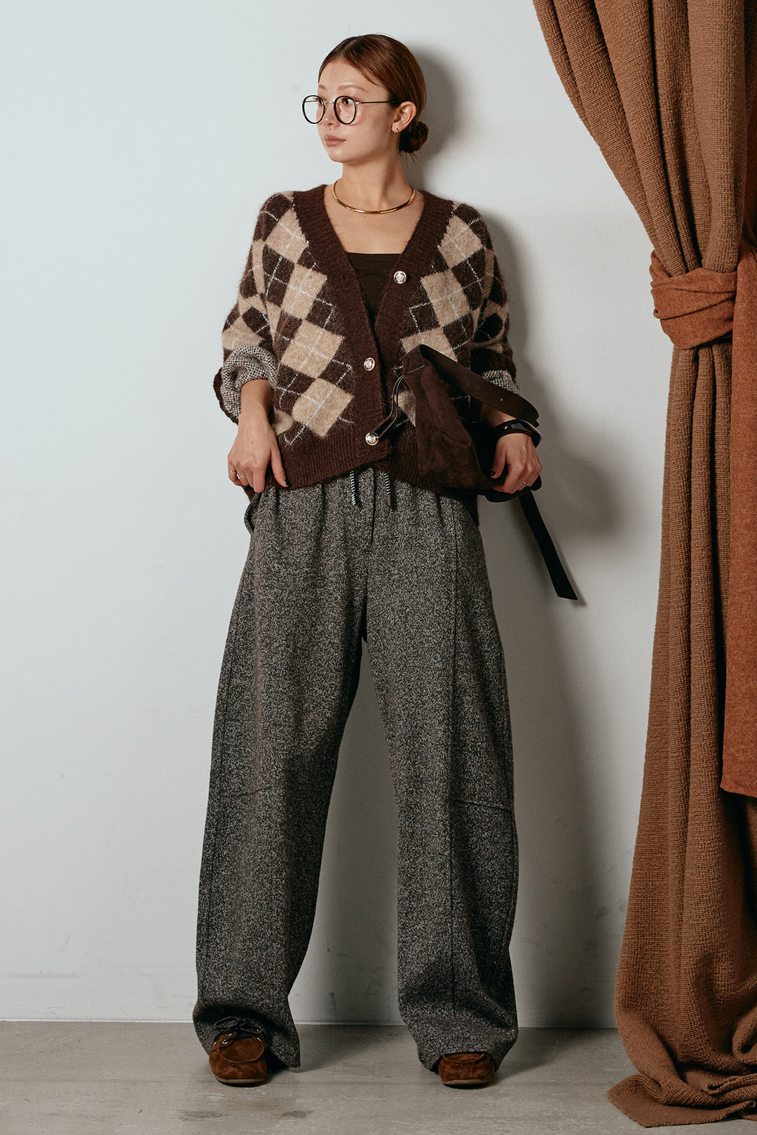 [SET]オーバーサイズ総柄Vネックニットカーディガン+杢ニットフレアパンツ(2set)