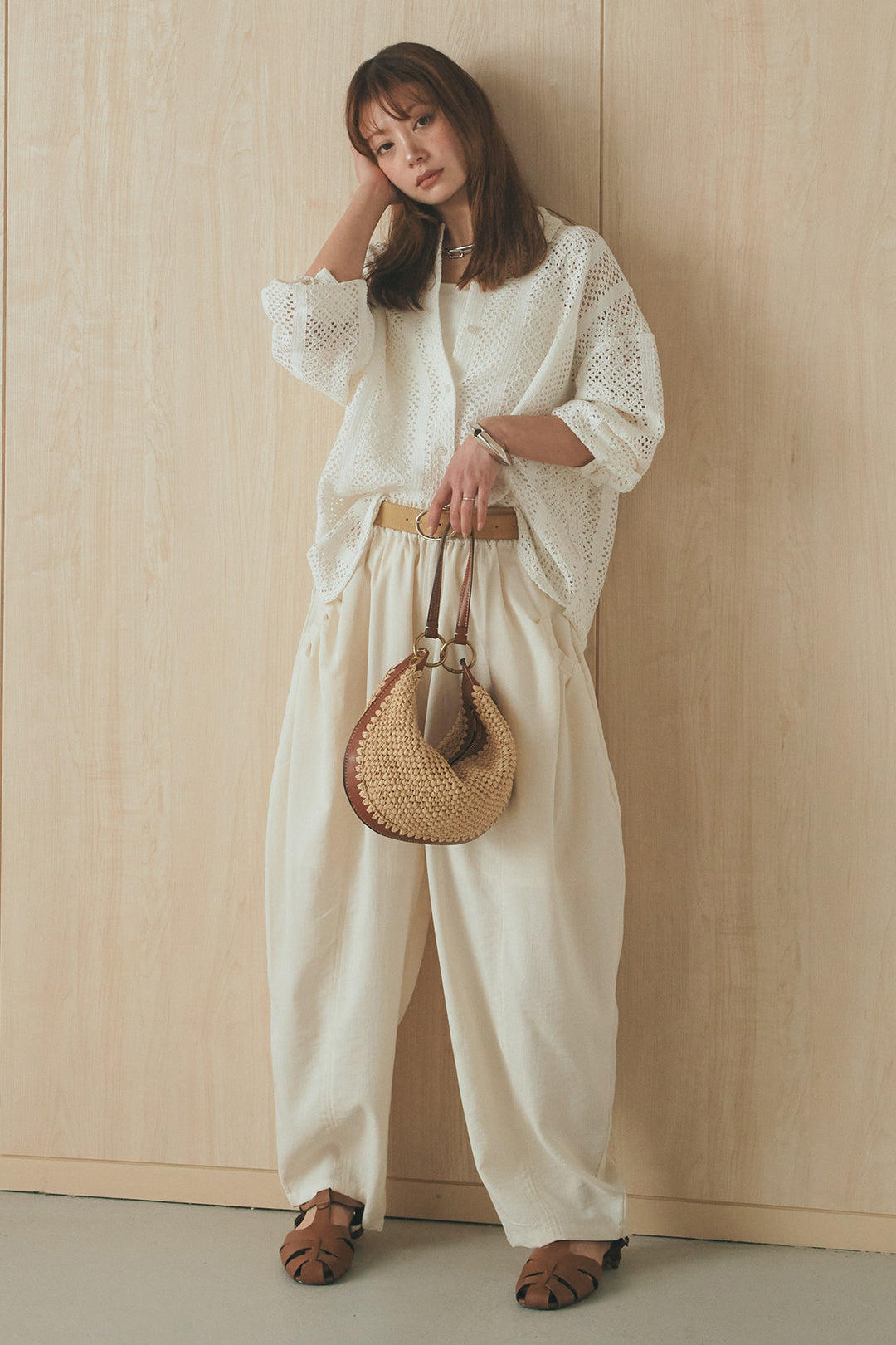 [SET]長袖襟付きレースシャツ+ポケットタックフォルムパンツ(2set)