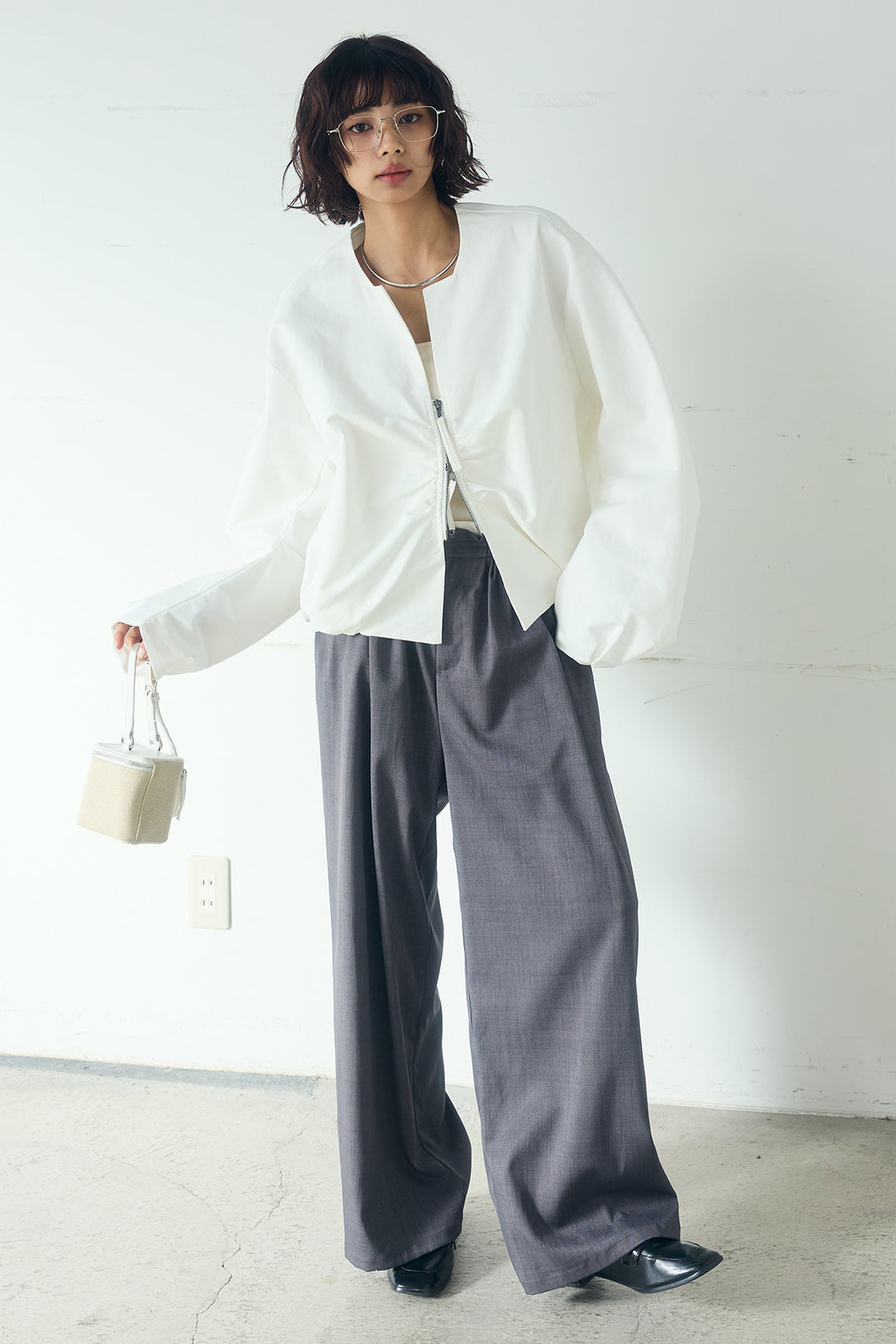 [SET]ノーカラーフロントギャザージップアウター+ツイルメニータックパンツ(2set)