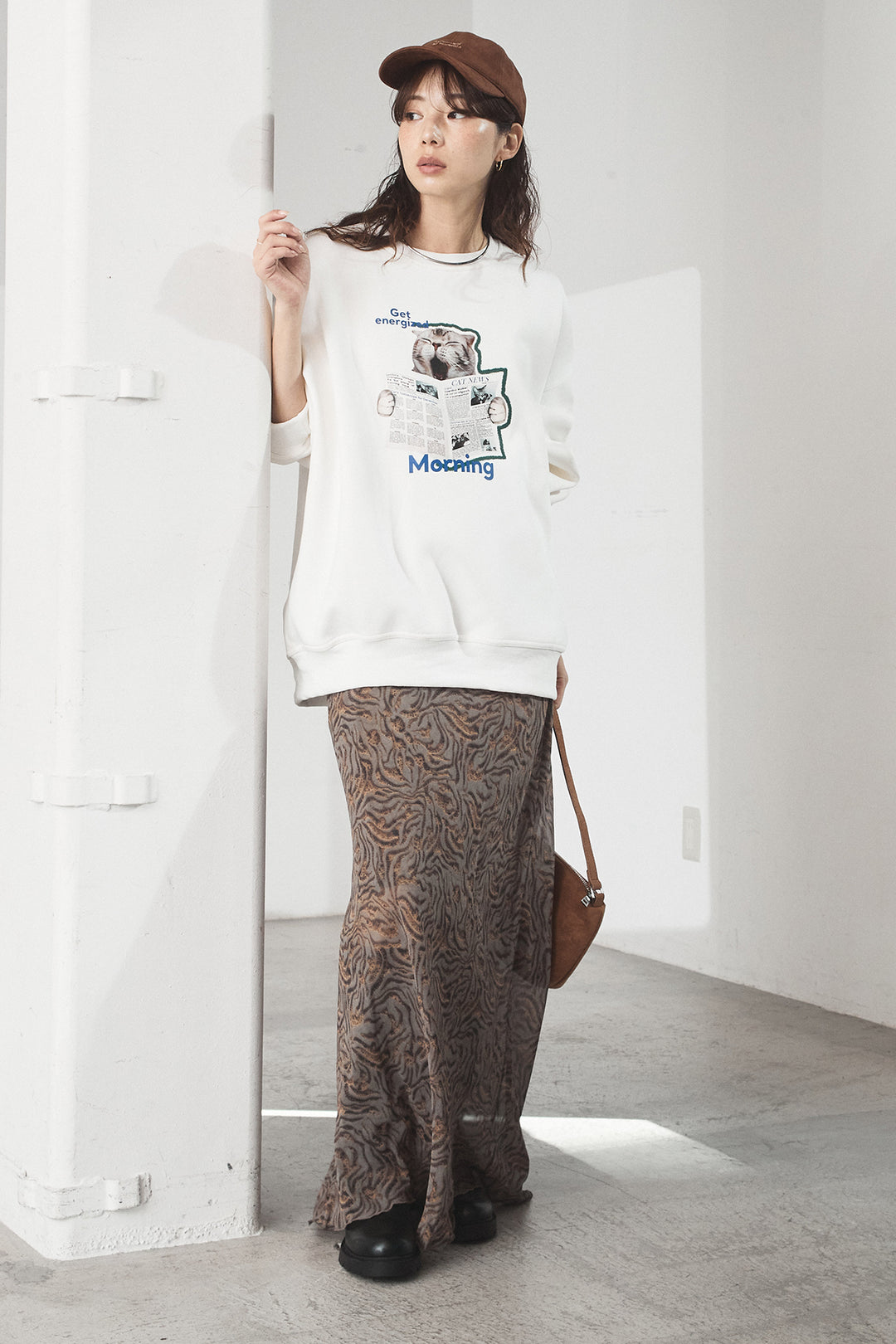 [SET]裏起毛モーニングキャットプリントスウェット+抽象柄ロングスカート(2set)