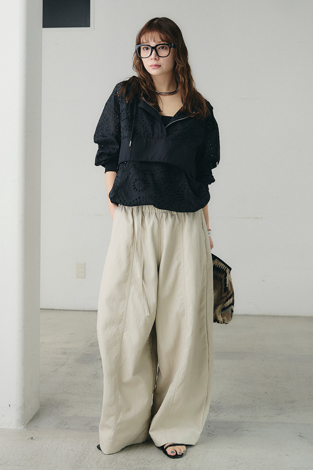 [SET]レースハーフジップアップフーディー+フェイクレザーカーブワイドパンツ(2set)