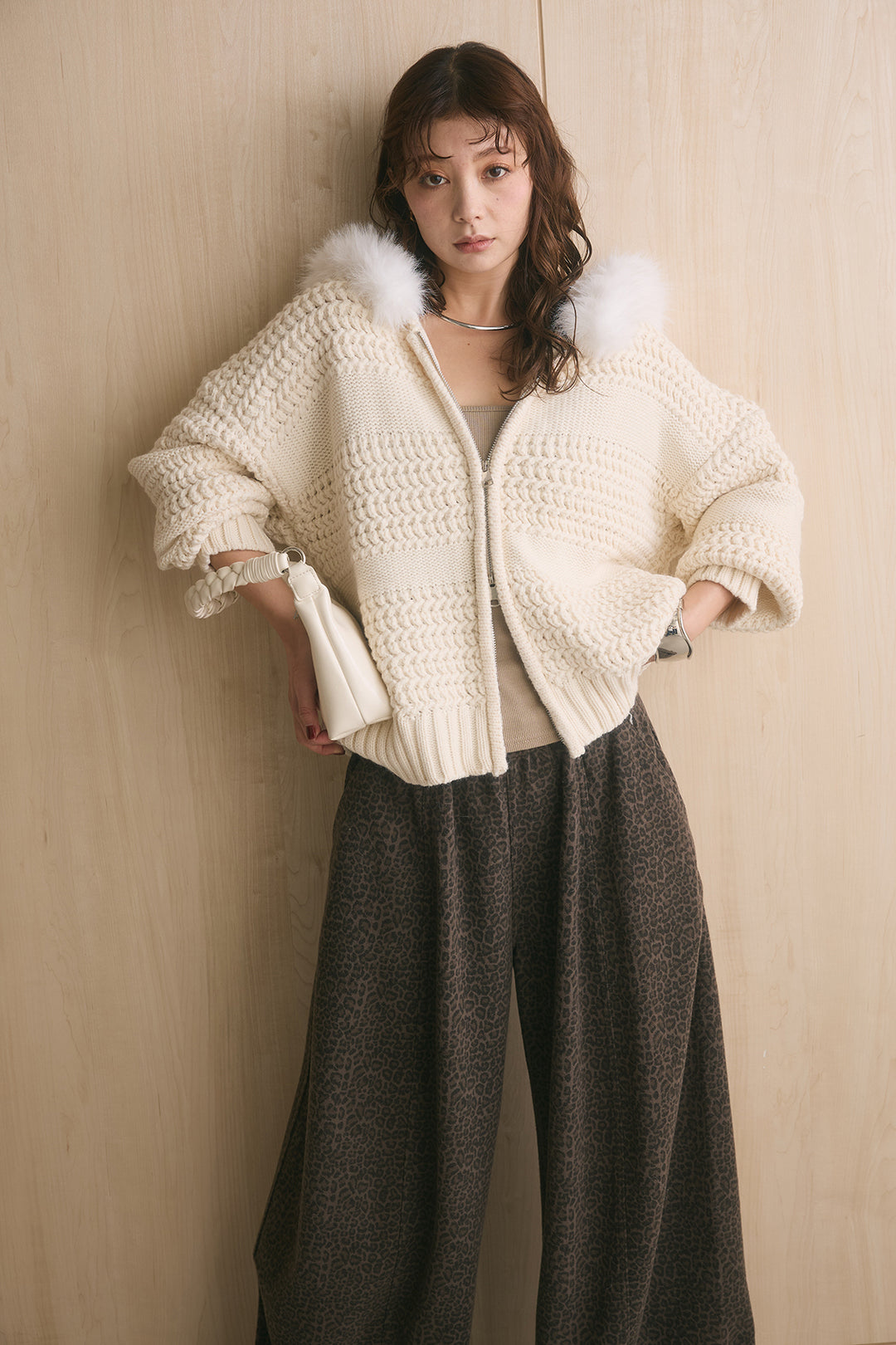 [SET]フーディーファーケーブルニットブルゾン+起毛レオパード柄カーブワイドパンツ(2set)
