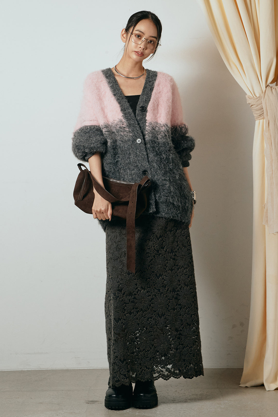 [SET]起毛グラデーションニットカーディガン+花柄刺繍ベロアフレアスカート(2set)