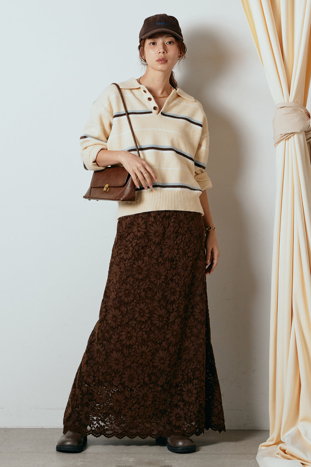 [SET]襟付きマルチボーダーニットポロトップス+花柄刺繍ベロアフレアスカート(2set)