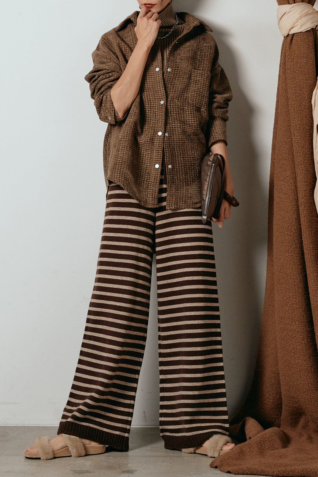 [SET]ルーズクラッシュツイルシャツ+ボーダーリラックスニットパンツ(2set)