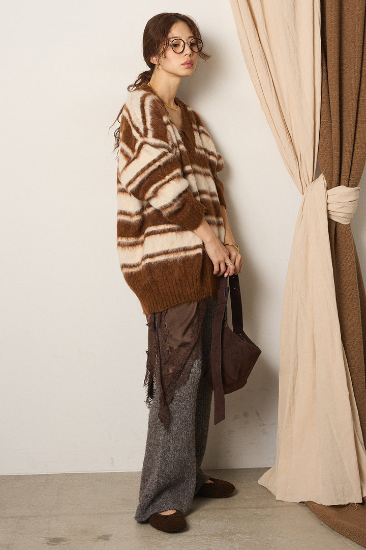 [SET]ルーズVネックボーダーニットトップス+レースドッキングサテンキャミソール+杢ニットリブフレアパンツ(3set)