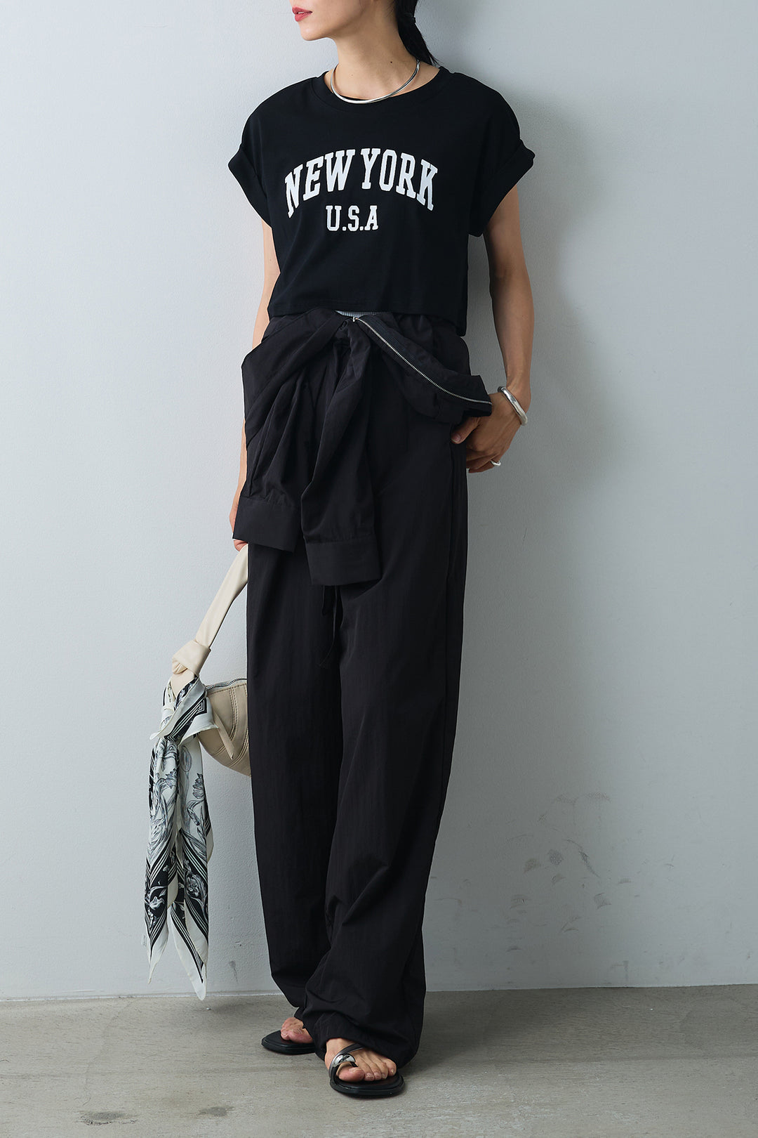 [SET]ショート丈NEWYORKロゴTシャツ+合繊ジャンプスーツ(2set)
