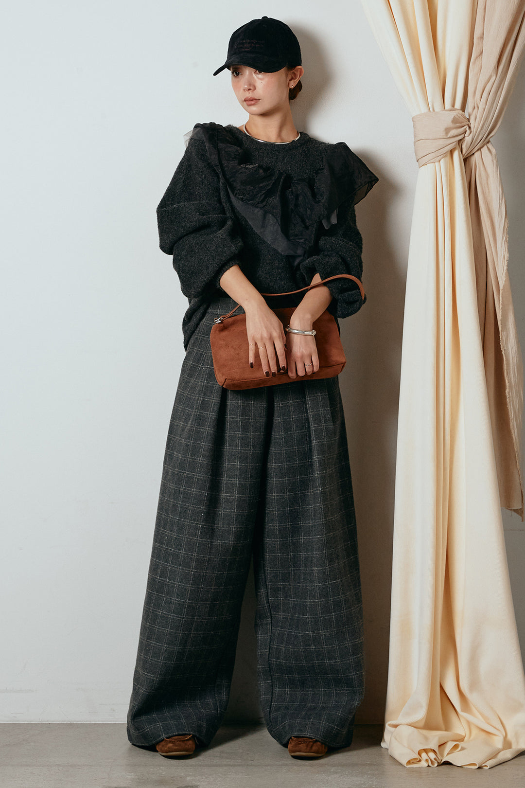 [SET]アシンメトリーフリルニットトップス+ウールライクチェックタックパンツ(2set)