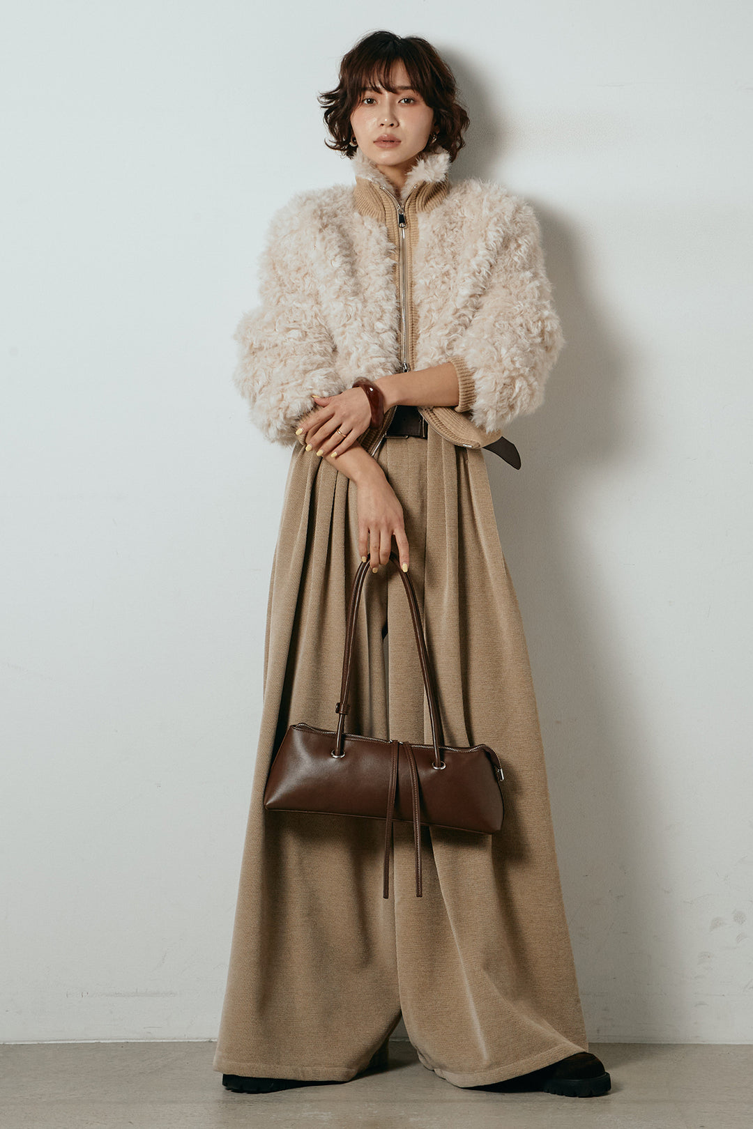 [SET]ハイネックショート丈ボアジップブルゾン+ベルトループコーデュロイワイドパンツ(2set)