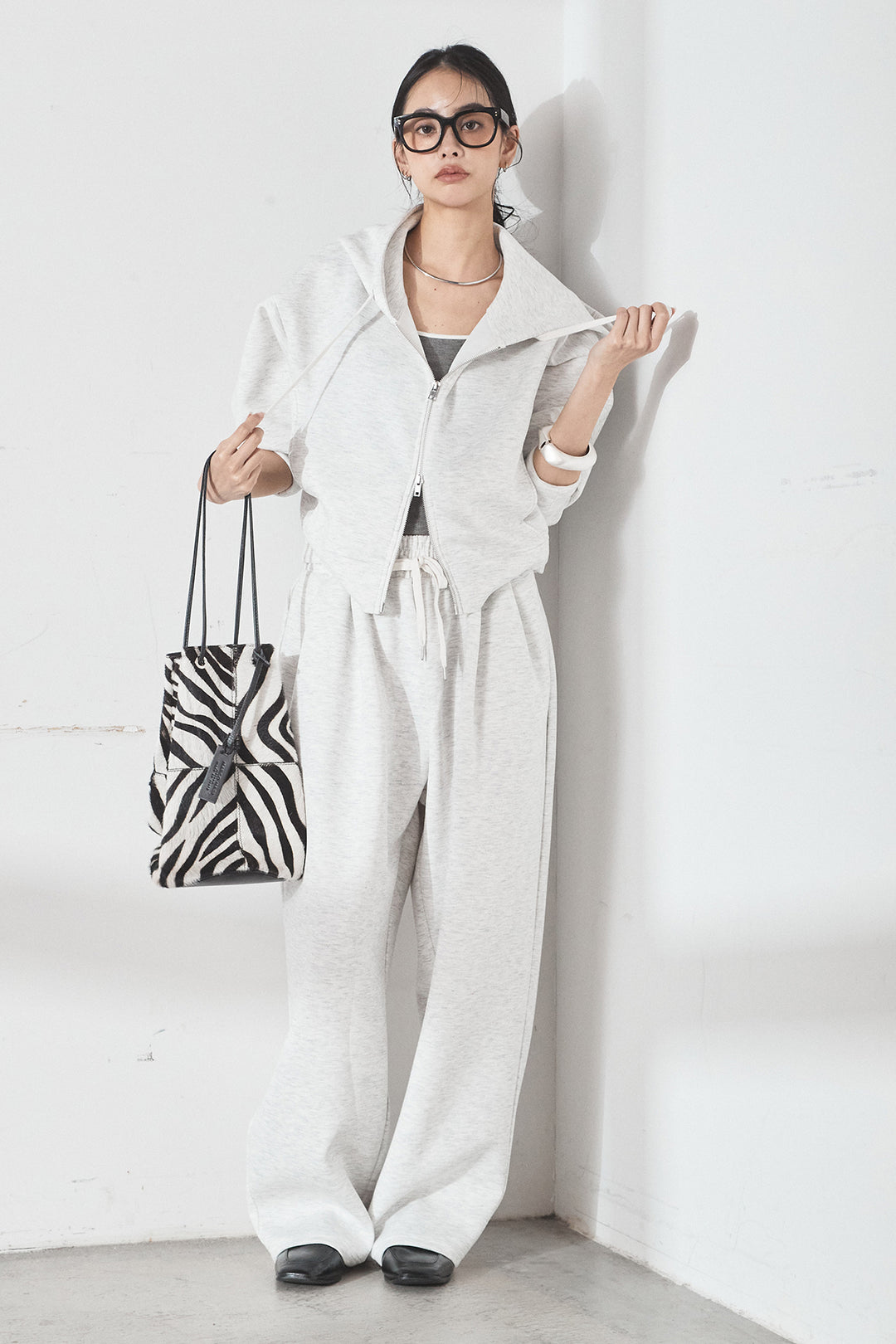 [SET]スウェットドルマンジップフードパーカー+スウェットコクーンイージーパンツ(2set)