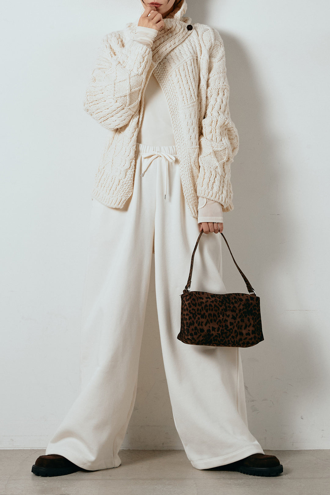 [SET]ビッグカラーケーブル編みニットトップス+2WAY袖コード刺繍クルーネックプルオーバー+裏起毛スウェットワイドパンツ(3set)