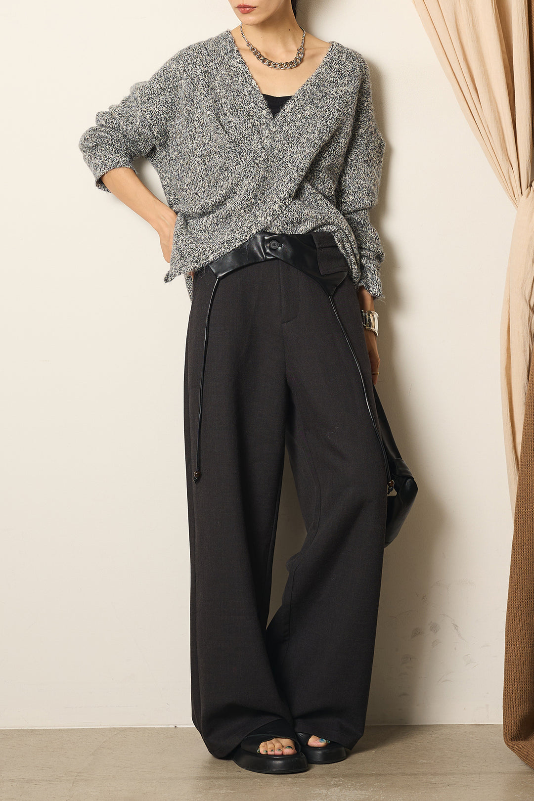 [SET]ヘアバンド付きクロスデザインミックスニットトップス+フェイクレザーウエスト折り返しデザインパンツ(2set)