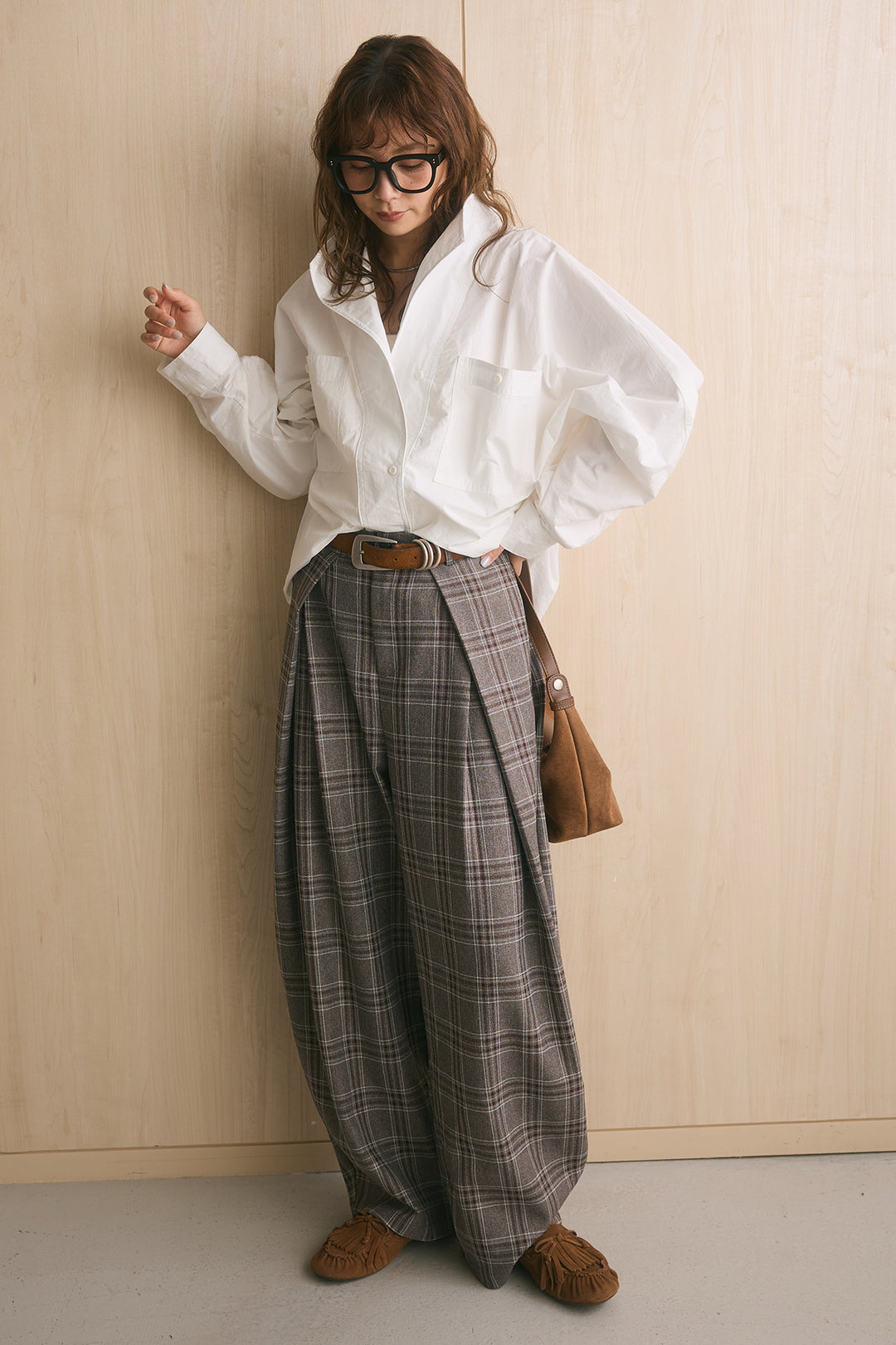 [SET]ワイドシルエットポケット付きシャツ+ブリティッシュチェックバレルパンツ(2set)