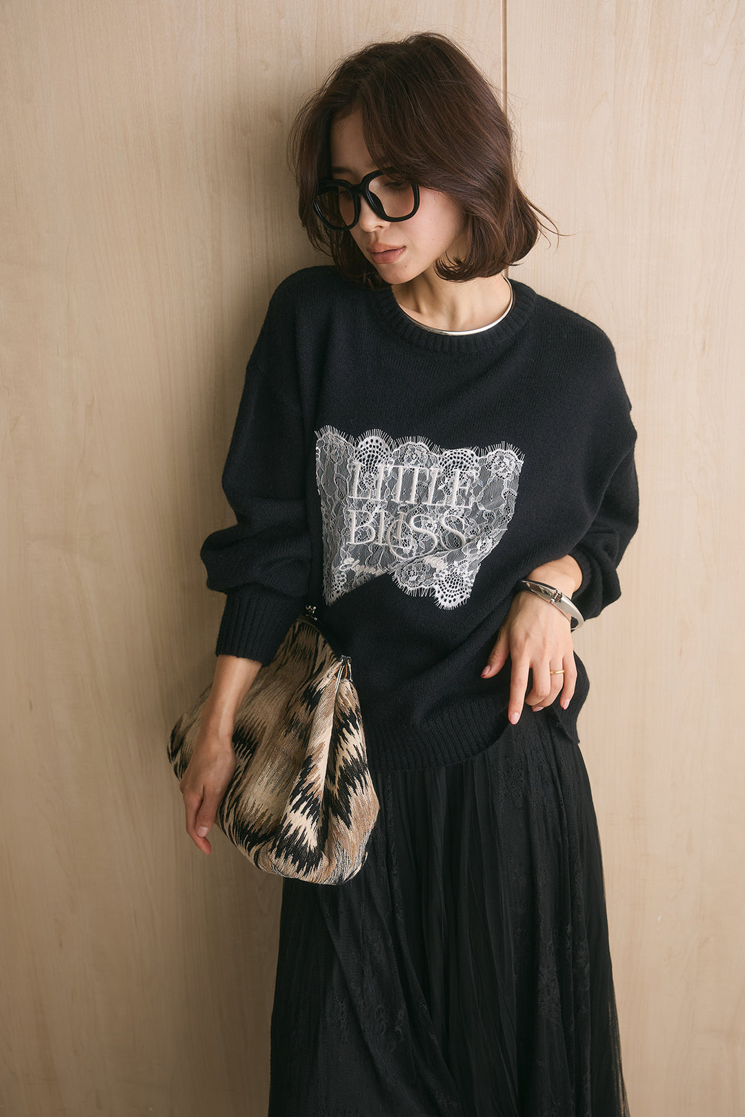 [SET]アルパカタッチ刺繍ロゴプルオーバー+エアリーシアーレースコンビスカート(2set)