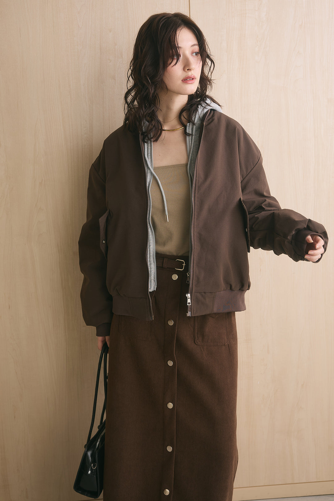 [SET]カレッジロゴフーディーブルゾン+フロントボタンコーデュロイスカート(2set)
