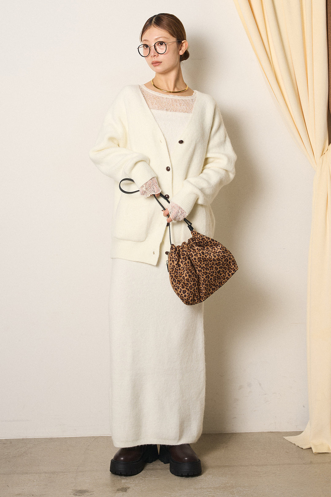 [SET]丸ボタン起毛ニットカーディガン+起毛ニットロングスカート+ストレッチレースクルーネックプルオーバー(3set)