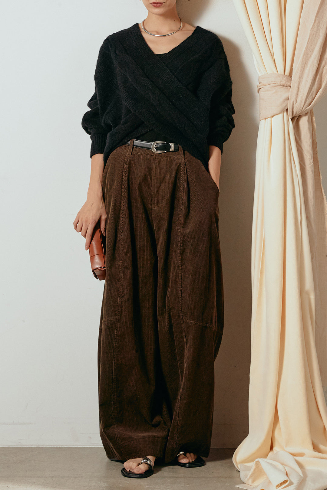 [SET]ケーブルカシュクールニットトップス+タック入りコーデュロイワイドパンツ(2set)