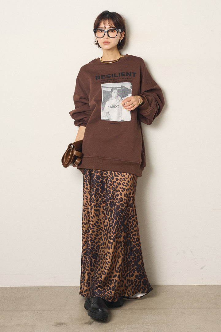 [SET]モノトーンプリントスウェット+レオパード柄サテンスカート(2set)