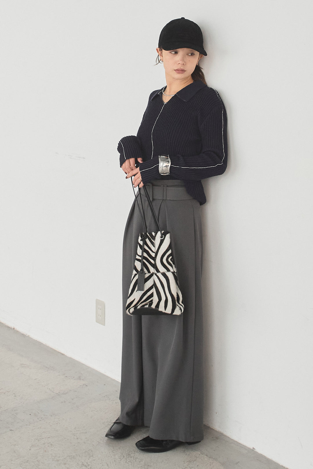 [SET]衿付きニットプルオーバー+ベルト付きツータックワイドパンツ(2set)