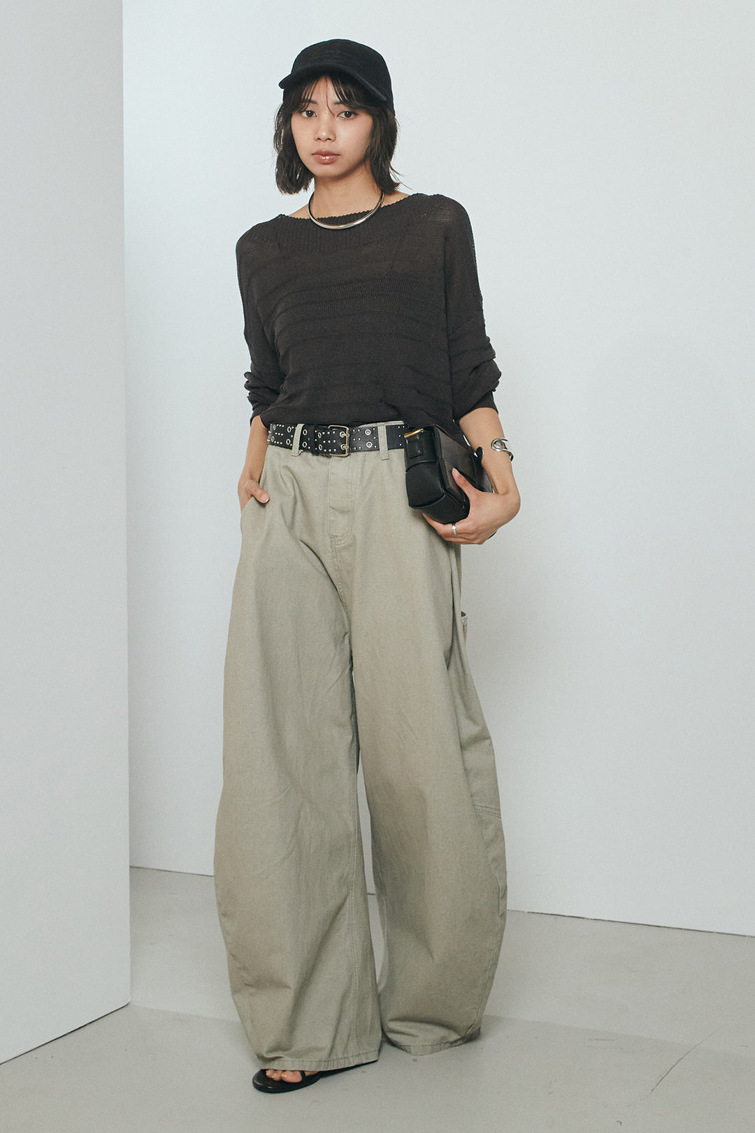 [SET]麻混リラックスニットトップス+ベルト付きカラーデニムパンツ(2set)