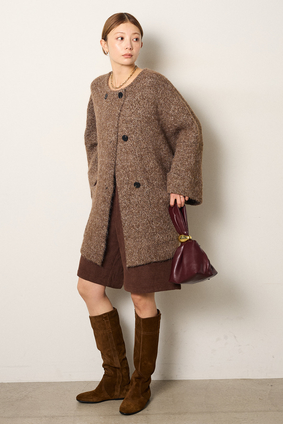 [SET]アシンメトリーボタンニットカーディガン+リラックスコーデュロイハーフパンツ(2set)