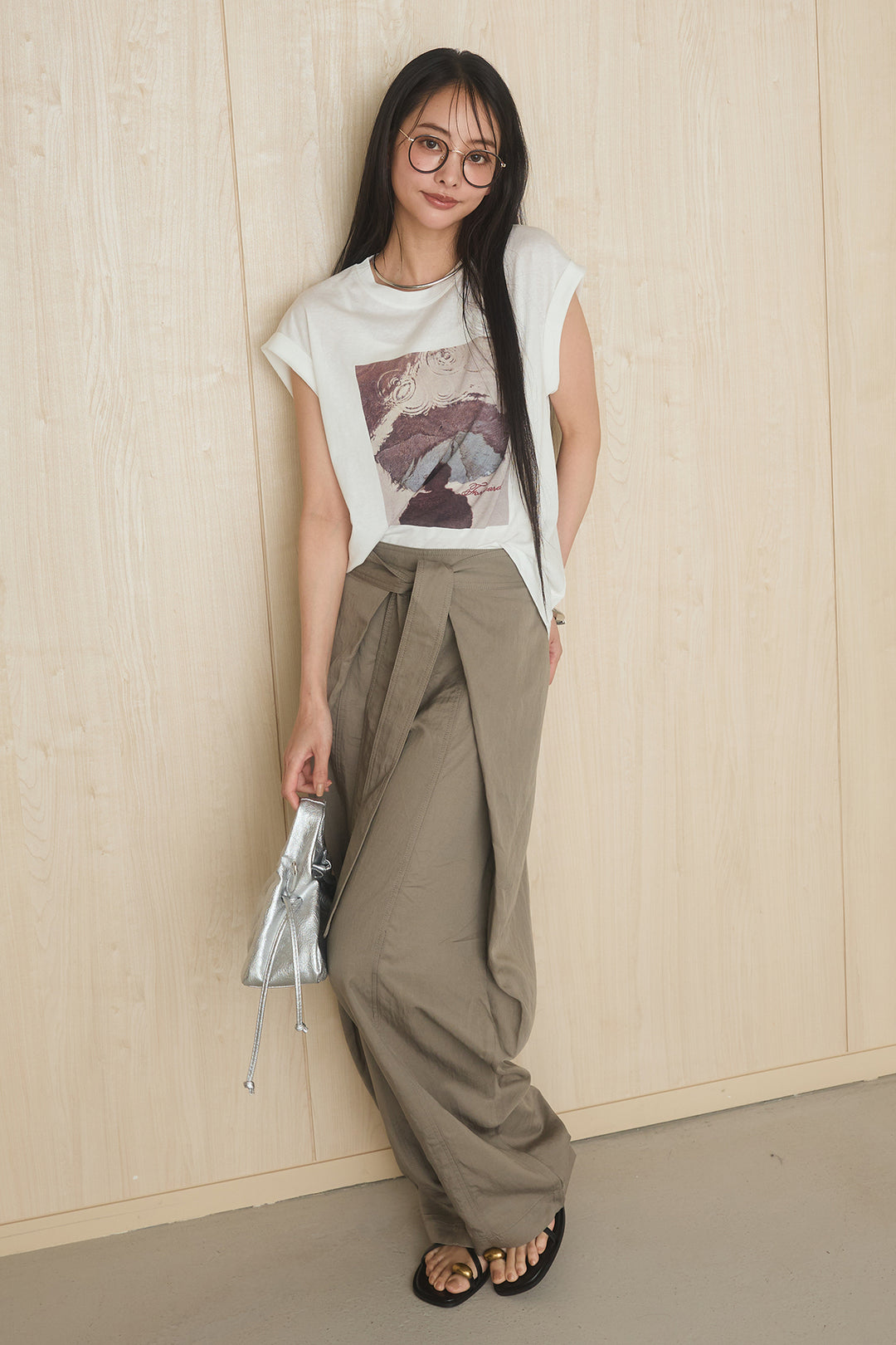 [SET]スクエアニュアンス柄Tシャツ+前結びタックワイドパンツ(2set)