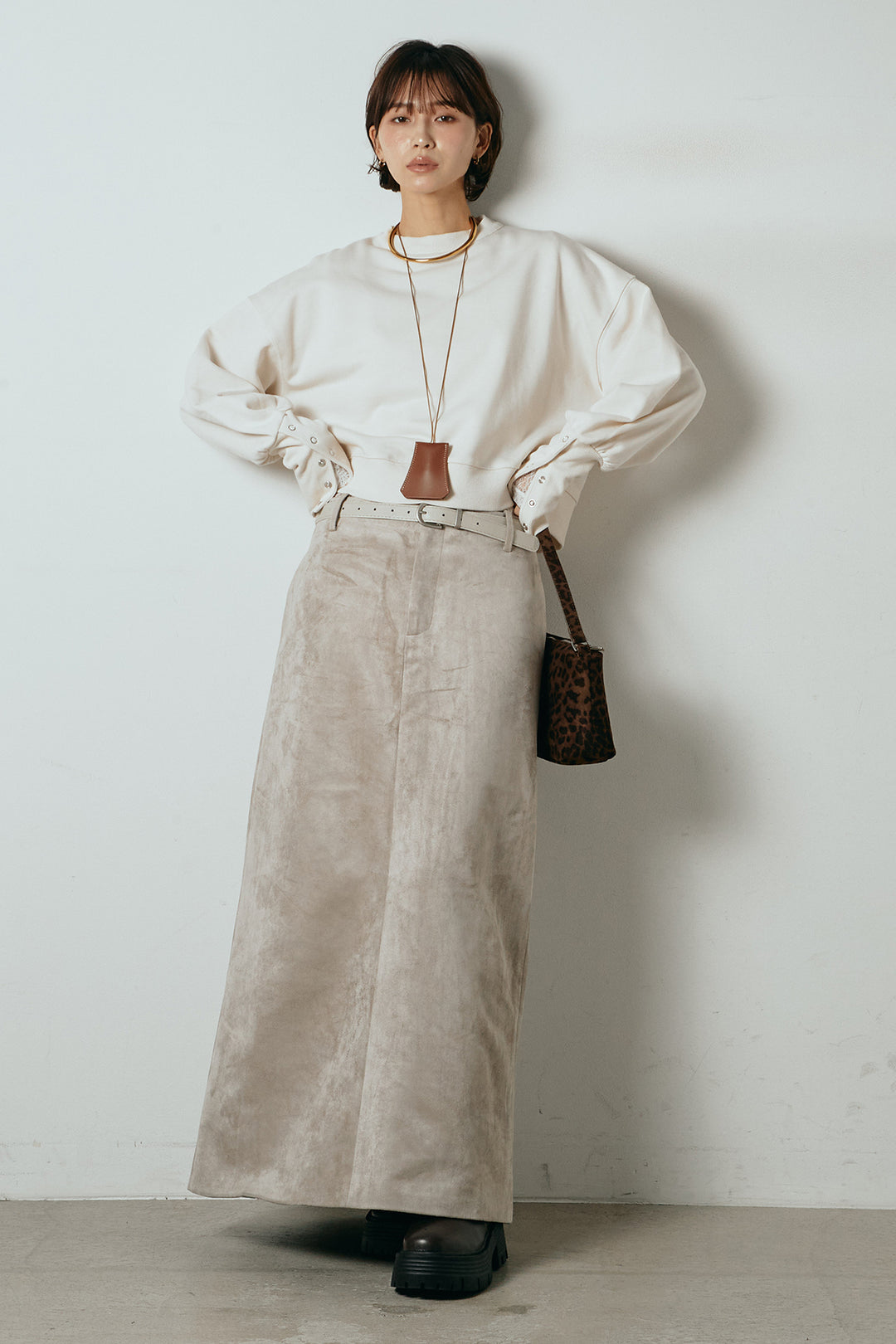 [SET]裏毛バックオープンプルオーバー+エコスウェードワイドスカート+ストレッチレースクルーネックインナー(3set)